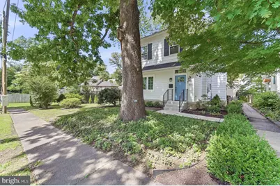59 W Stewart Avenue, Lansdowne, PA 19050 - Photo 2