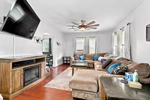 321 Sycamore Ave, Folsom, PA 19033 - Photo 4