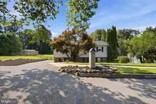 1954 Bergdoll Ave, Upper Chichester, PA 19061 - Photo 1