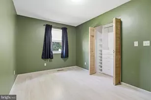 1954 Bergdoll Ave, Upper Chichester, PA 19061 - Photo 16