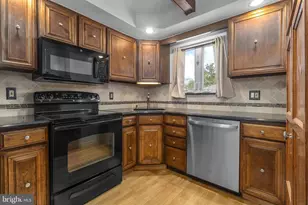 414 Dalmas Ave, Glenolden, PA 19036 - Photo 8