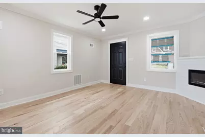 228 N Linden Avenue, Upper Darby, PA 19082 - Photo 6