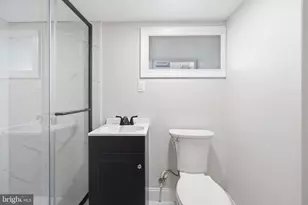 228 N Linden Ave, Upper Darby, PA 19082 - Photo 26