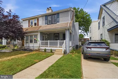 228 N Linden Avenue, Upper Darby, PA 19082 - Photo 2