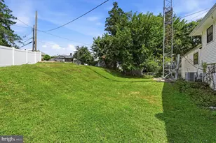 306 N Central Ave, Broomall, PA 19008 - Photo 22