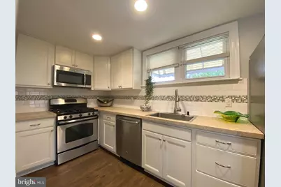 230 Westbrook Drive, Clifton Heights, PA 19018 - Photo 2