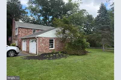 247 Yarmouth Lane, Media, PA 19063 - Photo 2