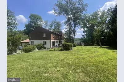 214 Cornell Drive, Bryn Mawr, PA 19010 - Photo 2