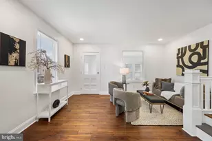 303 S Penn St, Clifton Heights, PA 19018 - Photo 2