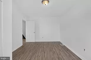 11 S 3rd St, Darby, PA 19023 - Photo 34