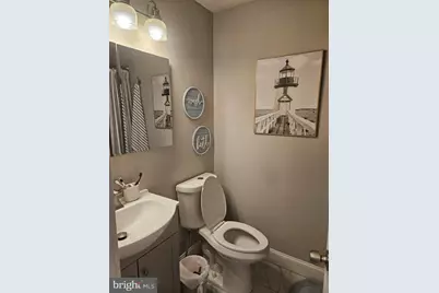742 Putnam Boulevard, Wallingford, PA 19086 - Photo 8
