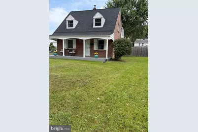 847 Wyndom Terrace, Secane, PA 19018 - Photo 2
