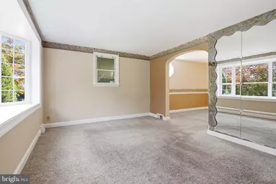 293 Friendship Road, Drexel Hill, PA 19026 - Photo 4