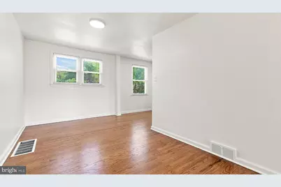 2026 Heather Road, Folcroft, PA 19032 - Photo 8