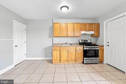 7271 Bradford Road, Upper Darby, PA 19082 - Photo 8