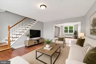7271 Bradford Rd, Upper Darby, PA 19082 - Photo 2