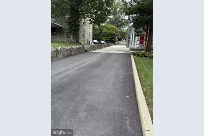 99 S Lansdowne Avenue #D, Lansdowne, PA 19050 - Photo 2
