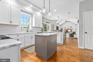1085 Forest Ln, Glen Mills, PA 19342 - Photo 10