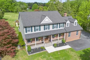 1085 Forest Ln, Glen Mills, PA 19342 - Photo 2