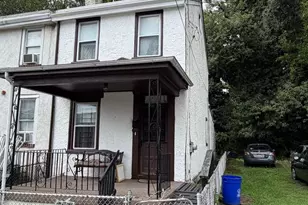 718 Upland St, Chester, PA 19013 - Photo 18
