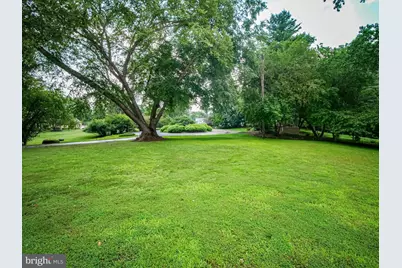 1375 Pond View Lane, Newtown Square, PA 19073 - Photo 14