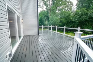 1375 Pond View Ln, Newtown Square, PA 19073 - Photo 12