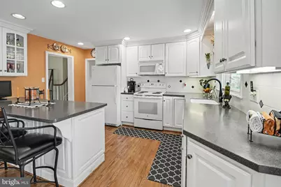 107 Cameron Drive, Wallingford, PA 19086 - Photo 12