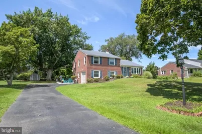 107 Cameron Drive, Wallingford, PA 19086 - Photo 1