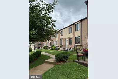 5200 Hilltop Drive #553/BB13, Brookhaven, PA 19015 - Photo 4