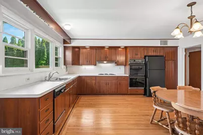 205 N Morgan Avenue, Havertown, PA 19083 - Photo 14