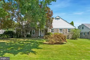 205 N Morgan Ave, Havertown, PA 19083 - Photo 4