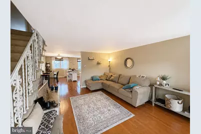219 Stratford Road, Glenolden, PA 19036 - Photo 2