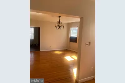 209 N Wycombe Avenue, Lansdowne, PA 19050 - Photo 6