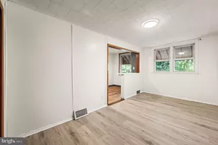 245 W 21st St, Chester, PA 19013 - Photo 12