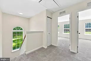 735 Hawthorne Ln, Aston, PA 19014 - Photo 14