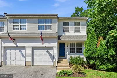 735 Hawthorne Lane, Aston, PA 19014 - Photo 1