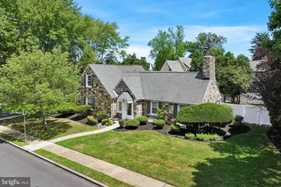 543 Kenwood Road, Drexel Hill, PA 19026 - Photo 2