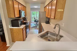 335 Danbury Ct, Glen Mills, PA 19342 - Photo 10