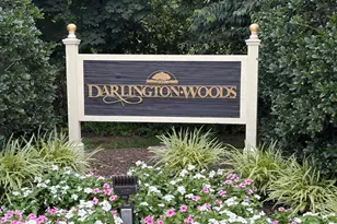 335 Danbury Ct, Glen Mills, PA 19342 - Photo 2