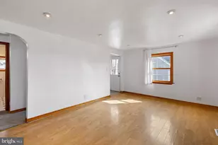 29 Green Ln, Aston, PA 19014 - Photo 6