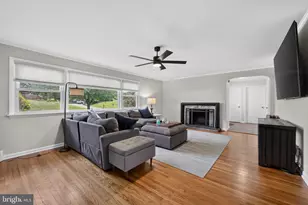 422 Conard Dr, Springfield, PA 19064 - Photo 6