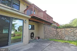 645 Niblick Ln, Wallingford, PA 19086 - Photo 12