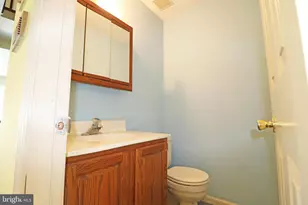 645 Niblick Ln, Wallingford, PA 19086 - Photo 4
