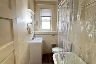 930 McDowell Ave, Chester, PA 19013 - Photo 8