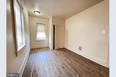 930 McDowell Avenue, Chester, PA 19013 - Photo 6