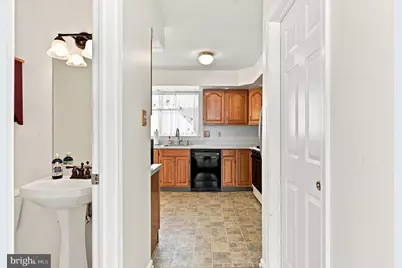 1923 Oak Leaf Lane, Holmes, PA 19043 - Photo 10
