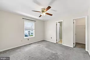 1923 Oak Leaf Ln, Holmes, PA 19043 - Photo 22