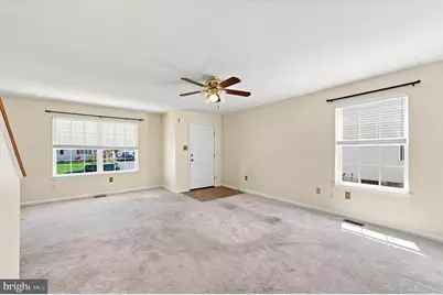 1923 Oak Leaf Lane, Holmes, PA 19043 - Photo 8