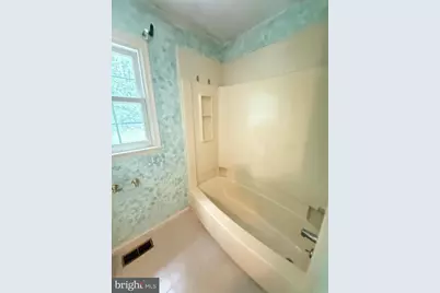 4215 Tara Circle, Upper Chichester, PA 19061 - Photo 32
