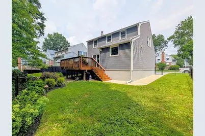 640 Pennsylvania Avenue, Prospect Park, PA 19076 - Photo 24